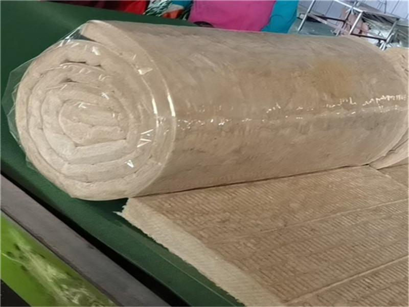 防潮保溫岩棉卷氈施工效果